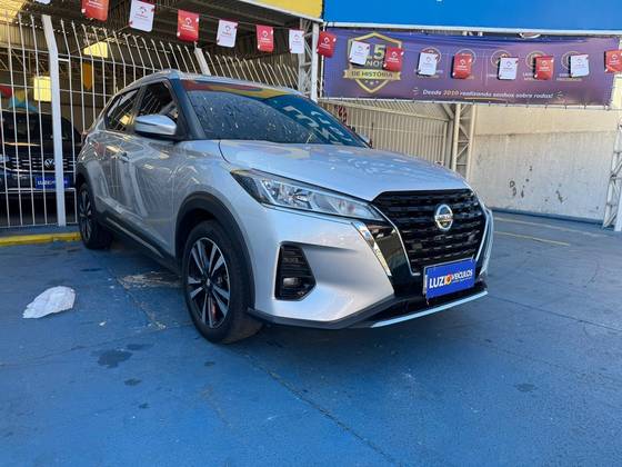NISSAN KICKS 1.6 16V FLEXSTART ADVANCE XTRONIC NISSAN KICKS 1.6 16V FLEXSTART ADVANCE XTRONIC